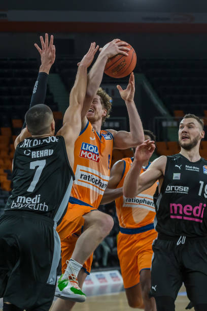 报道均被证 报道均被证