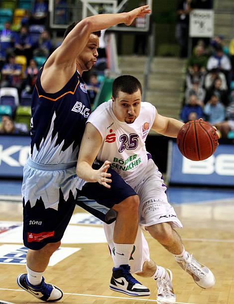 迎来停摆 迎来停摆