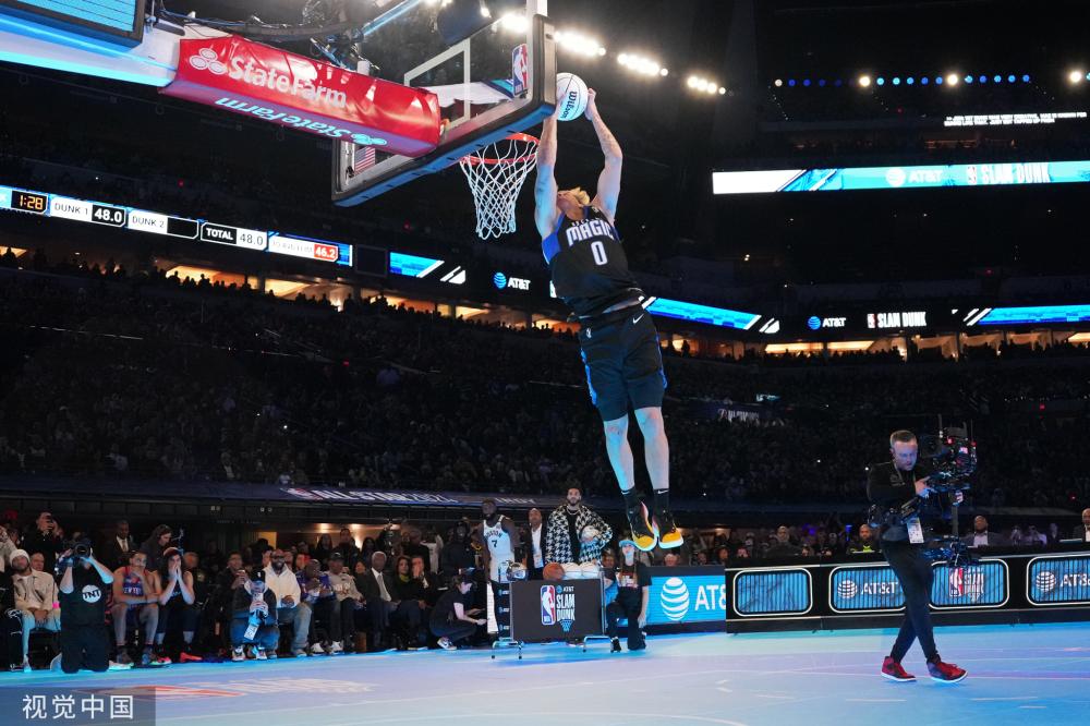 自己完全在 自己完全在